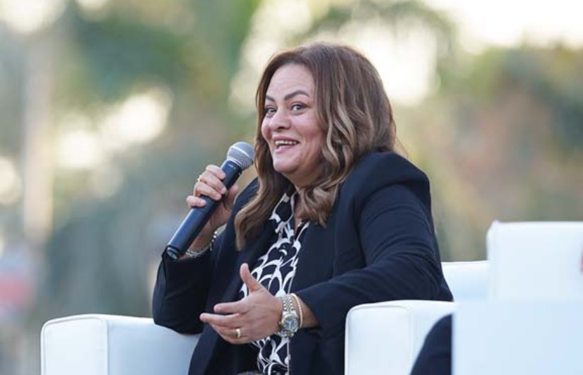  المخرجة كامله أبو ذكري