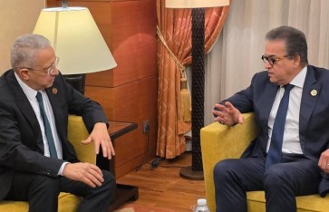 وزير الصحة يلتقي نظيره التونسي