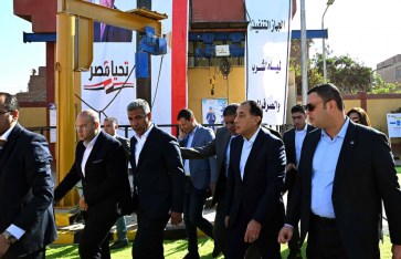 مدبولي يتفقد محطة رفع الفهميين