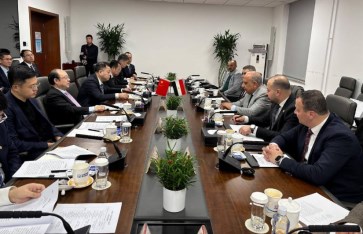 اجتماع وزير الكهرباء في بكين اليوم