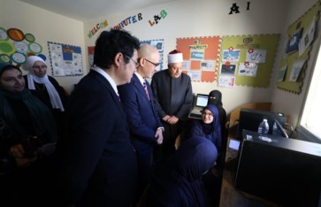 الشيخ أيمن عبد الغني والوفد الياباني