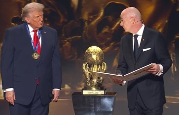 ترامب يحصد جائزة فيفا للسلام 