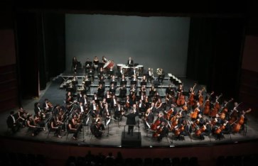 سيمفونية مصرية