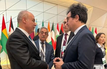 وزير الثقافة المصري ونظيره الفلسطيني 