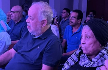 الدكتور أشرف زكي والدكتورة منى صادق