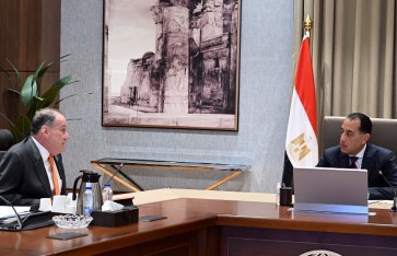 اجتماع رئيس الوزراء مع مسؤولى بلومبرج جرين