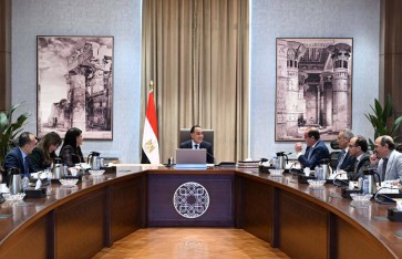 اجتماع متابعة حياة كريمة