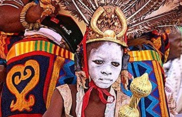 قبيلة أشانتي  أغرب قبائل إفريقيا 