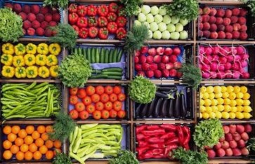 أسعار الخضروات والفاكهة اليوم الاثنين