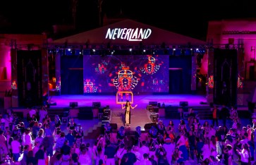 احتفالا بالسنة الثالثة: نيفرلاند تجسد رؤية كامل أبو علي لنهضة السياحة العائلية في مصر