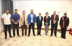 سفير مصر في سلطنة عُمان يزور مدينة صلالة