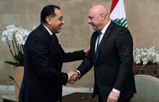 الرئيس اللبناني يستقبل مدبولي 