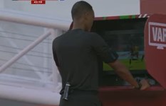 حكم مباراة مصر وجنوب إفريقيا 