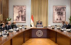 اجتماع لحل مشكلات المستثمرين