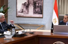 اجتماع رئيس الوزراء مع وزير التعليم العالى