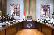 اجتماع رئيس الوزراء مع شركة المانع