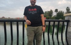 الكاتب مينا غالى