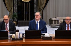 وزير البترول يستعرض تطورات قطاع الغاز