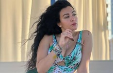 الفنانة ميرهان حسين