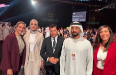 أشرف صبحي يشارك في القمة العالمية للرياضة بدبي