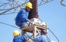 فصل الكهرباء