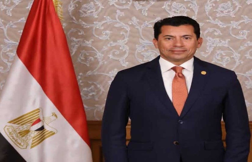 الدكتور أشرف صبحي