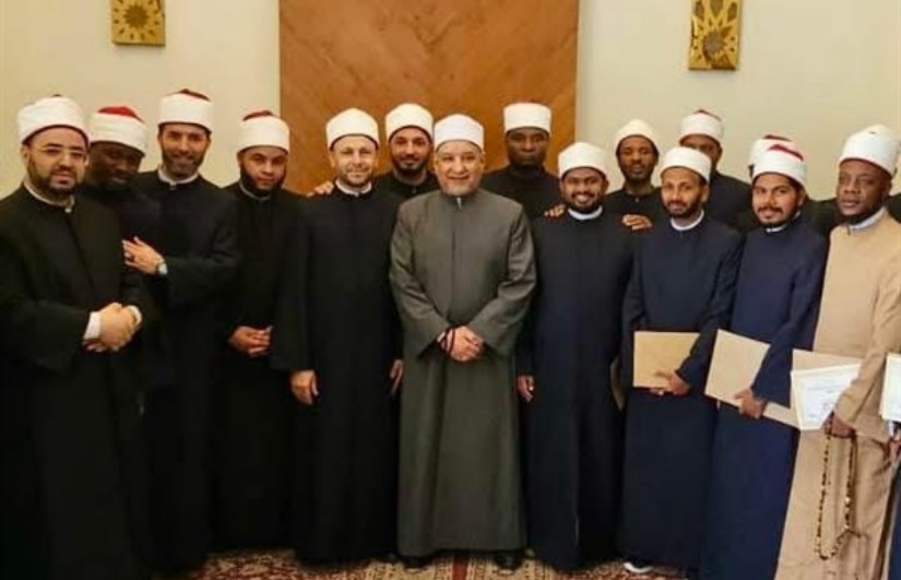 الأئمة خلال التدريب بالأكاديمية