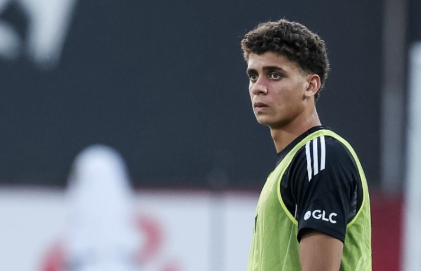 حمزة عبد الكريم 