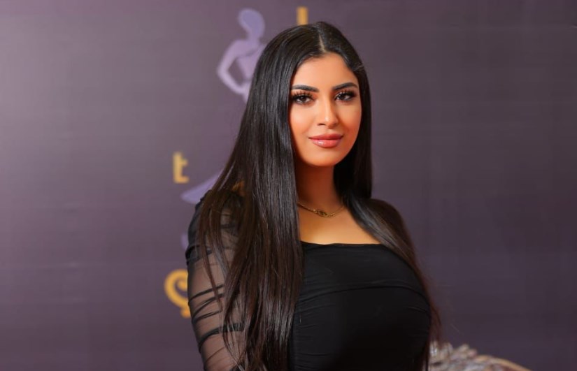 إيمان عبد العزيز