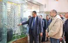 زيارة وزير قطاع الاعمال لشركة مصر للألومنيوم زيارة وزير قطاع الاعمال لشركة مصر للألومنيوم