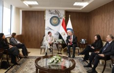 وزير البترول ورئيس شركة شل  وزير البترول ورئيس شركة شل