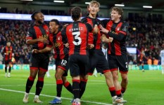 بورنموث يصطدم بوولفرهامبتون 