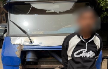 المتهم والسيارة المتسببة في الحادث  المتهم والسيارة المتسببة في الحادث