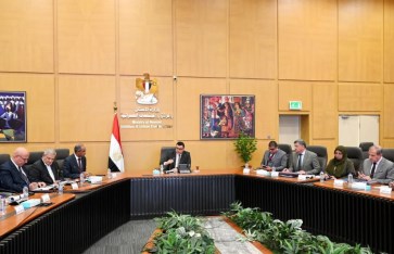 اجتماع وزير الإسكان  اجتماع وزير الإسكان