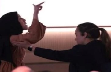 صورة من الحدث صورة من الحدث