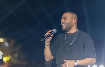 تامر عاشور  تامر عاشور