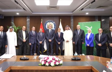 خلال الاجتماع  خلال الاجتماع