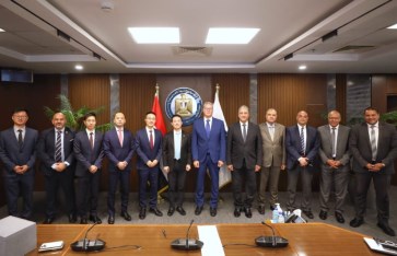 وزير البترول ووفد هواوي 