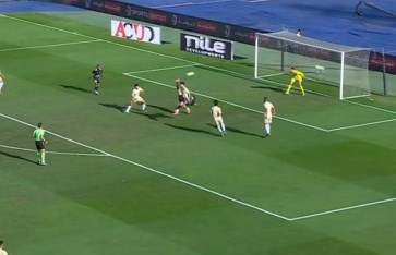 الأهلي و فاركو  الأهلي و فاركو