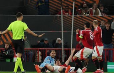 مانشستر يونايتد و ليون  مانشستر يونايتد و ليون