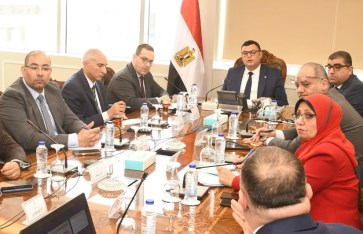 اجتماع لمتابعة الطرح الأراضى الاستثمارية فى المدن الجديدة اجتماع لمتابعة الطرح الأراضى الاستثمارية فى المدن الجديدة