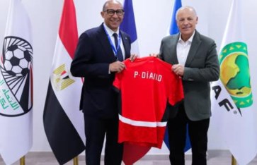 أبو ريدة يلتقي رئيس الاتحاد الفرنسي أبو ريدة يلتقي رئيس الاتحاد الفرنسي