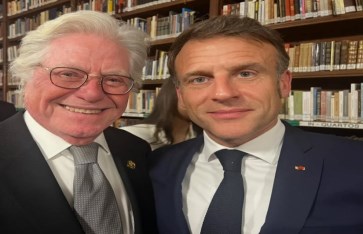 حسين فهمي والرئيس الفرنسي حسين فهمي والرئيس الفرنسي