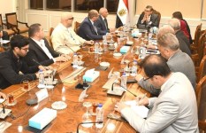 اجتماع وزير الإسكان مع مسئولي منصة مصر العقارية  اجتماع وزير الإسكان مع مسئولي منصة مصر العقارية