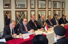 خلال اللقاء  خلال اللقاء