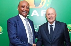 أبو ريدة ورئيس كاف أبو ريدة ورئيس كاف