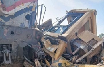 حادث تصادم قطار الضبعة مع لودر 