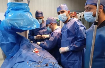 إنقاذ سائحين من روسيا والسعودية في مستشفى العجوزة إنقاذ سائحين من روسيا والسعودية في مستشفى العجوزة