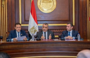 المهندس محمد صلاح وزير الإنتاج الحربي  المهندس محمد صلاح وزير الإنتاج الحربي