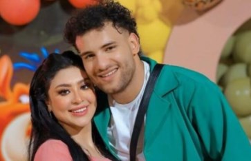 مسلم وطليقته  مسلم وطليقته